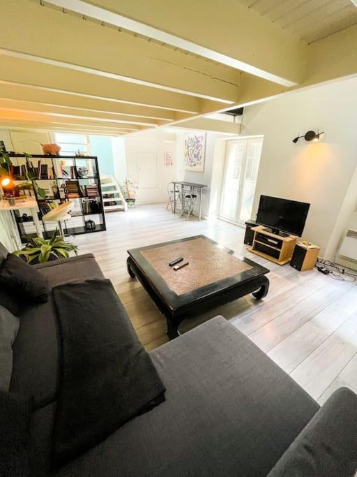 Coeur Feydeau Kervegan Le Duplex Hyper Centre Apartment น็องต์ ภายนอก รูปภาพ